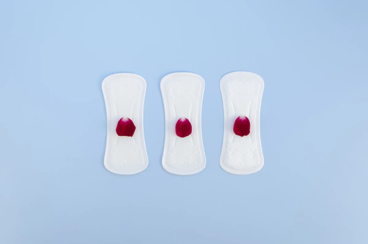 رنگ خون پریود